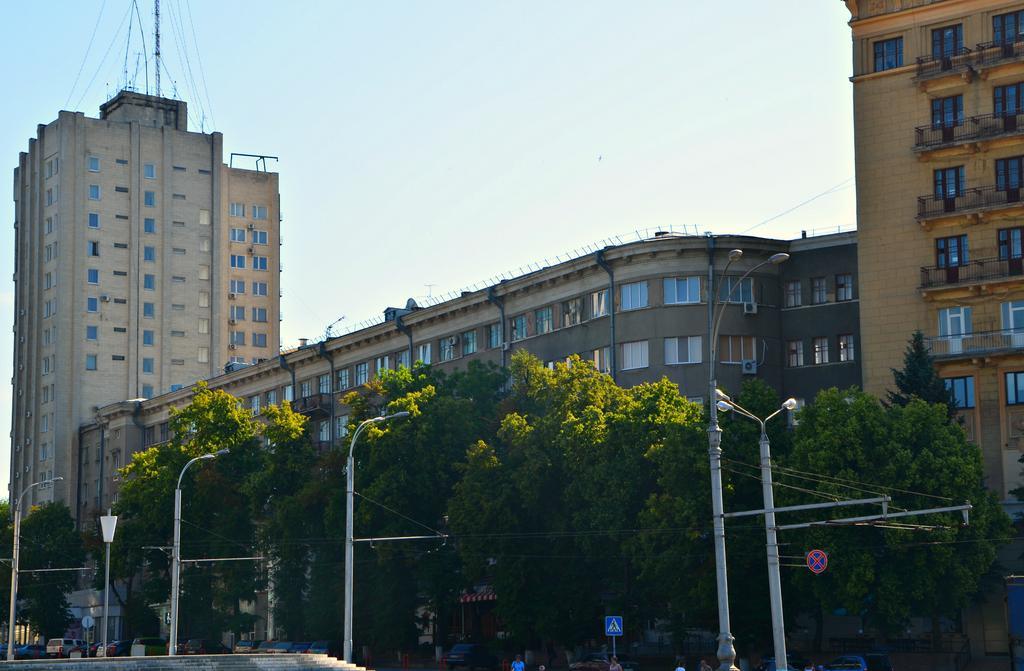 Hotel Kharkov Esterno foto